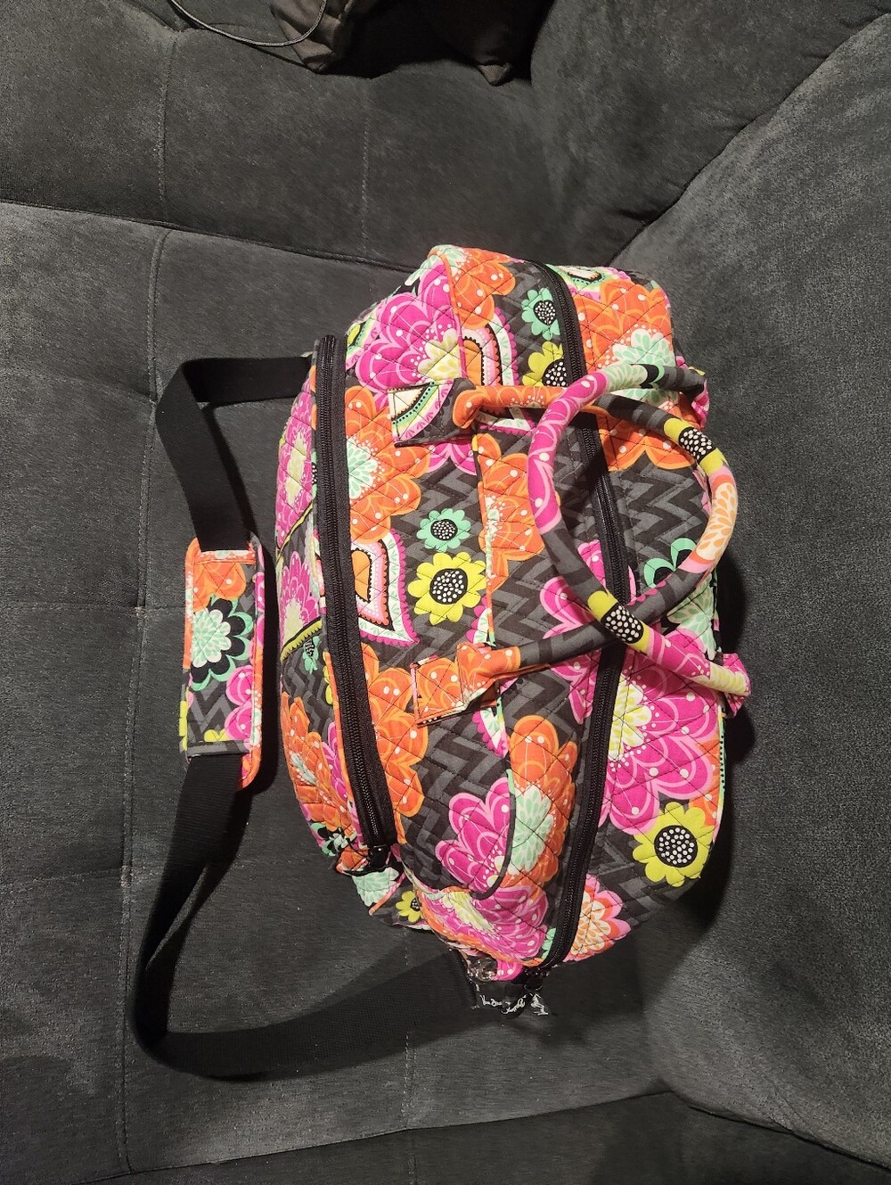 EUC Vera Bradley Ziggy Zinnia Pattern Large Weekender Travel Duffel Bag - Picture 4 of 12